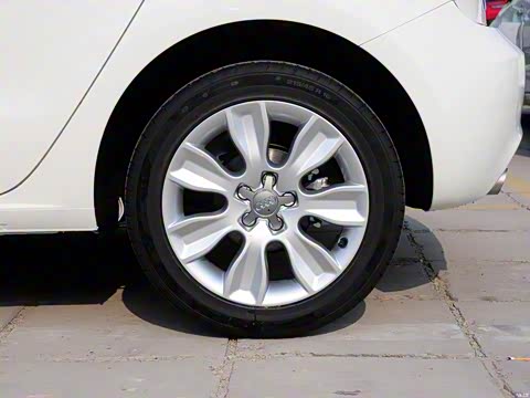 2014�� 30 TFSI Sportbackʱ����