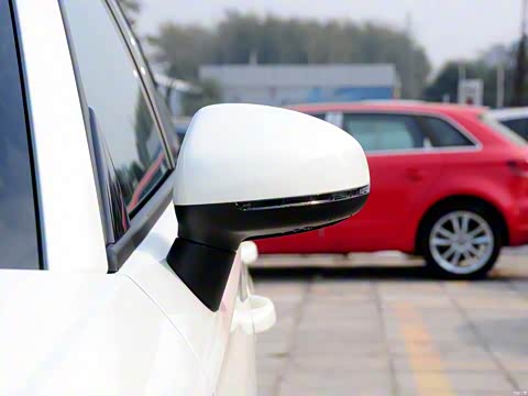 2014�� 30 TFSI Sportbackʱ����