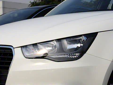 2014�� 30 TFSI Sportbackʱ����