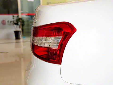 2014�� 1.5L �ֶ���Ӣ��