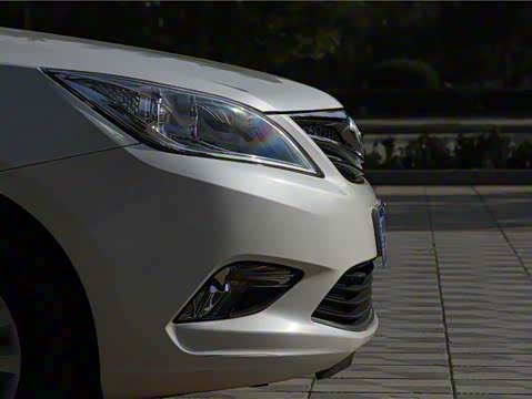 2014�� 1.6L �ֶ������