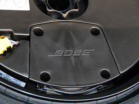 2015�� 40 TFSI �����