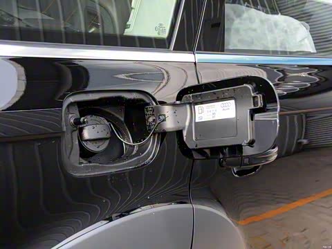 2015�� 40 TFSI �����