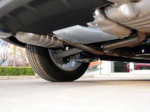 2013�� 40 TFSI ��ȡ��