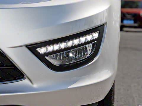 2015�� 1.5L �ֶ�������