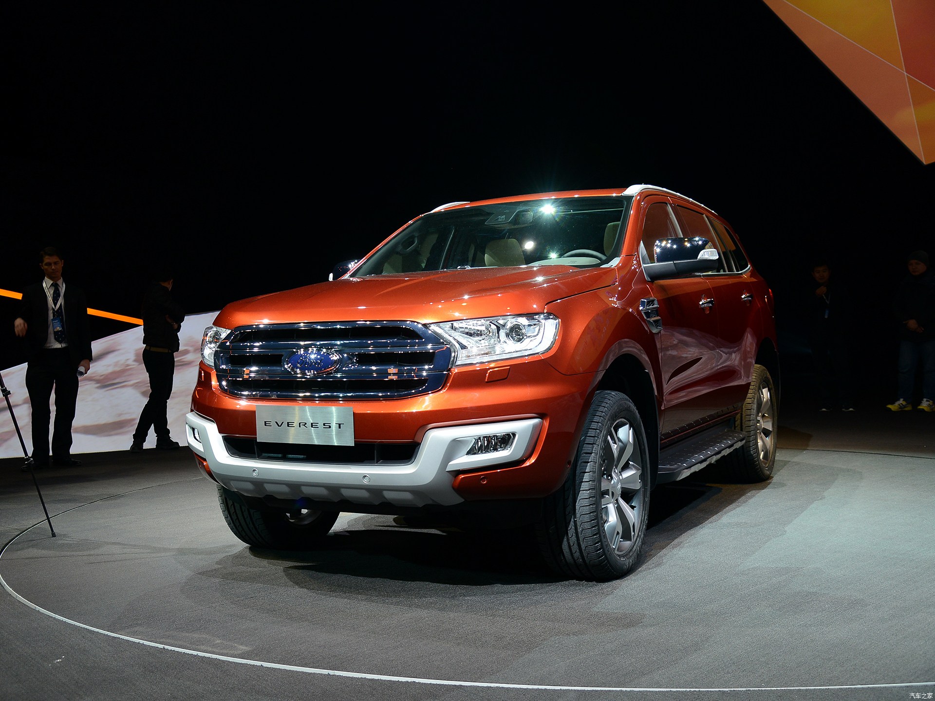 撼路者 2016款 2.2t 柴油自动版 2759646图片_福特_汽车图库_汽车之家