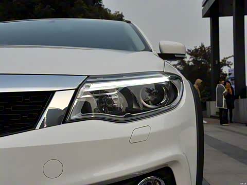 2015�� ����SUV 1.6T �Զ��Ŷ���