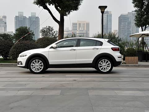 2015�� ����SUV 1.6T �Զ��Ŷ���