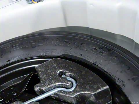 2015�� ����SUV 1.6T �Զ��Ŷ���