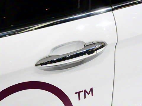 2015�� ����SUV 1.6T �Զ��Ŷ���