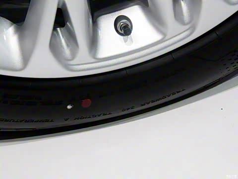 2015�� ����SUV 1.6T �Զ��Ŷ���