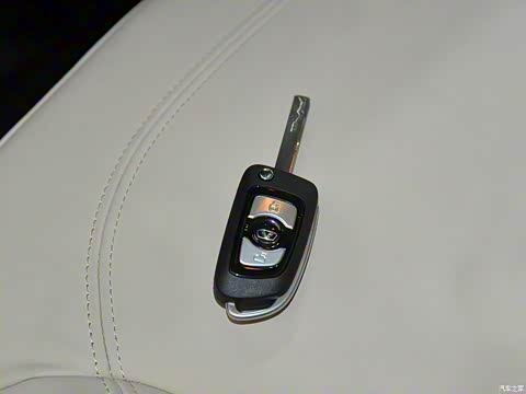 2015�� 2.0T �Զ��콢��