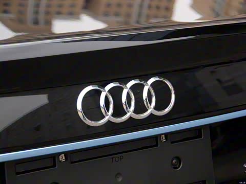 2014�� A8L 30 FSI ������