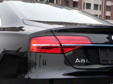 2014�� A8L 30 FSI ������