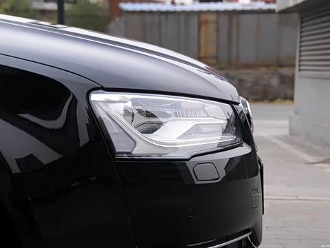 2014�� A8L 30 FSI ������