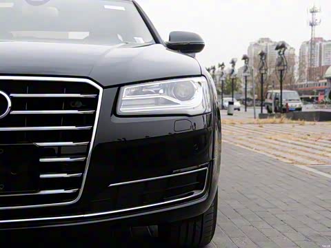 2014�� A8L 30 FSI ������