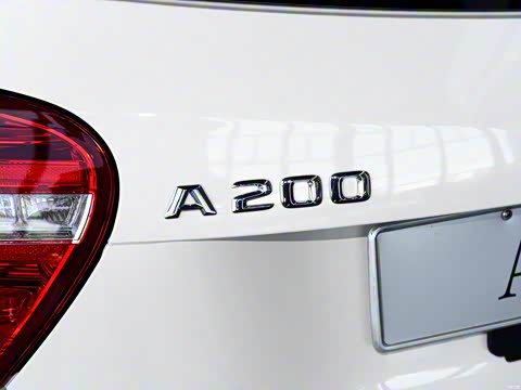 2015�� A 200 �˶���