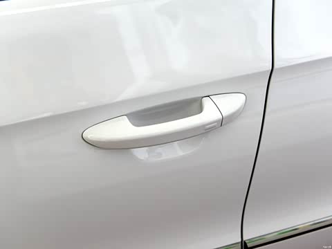 2015�� 3.0FSI V6