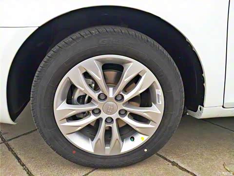 2014�� ���� 1.5L CVT��Ӣ��