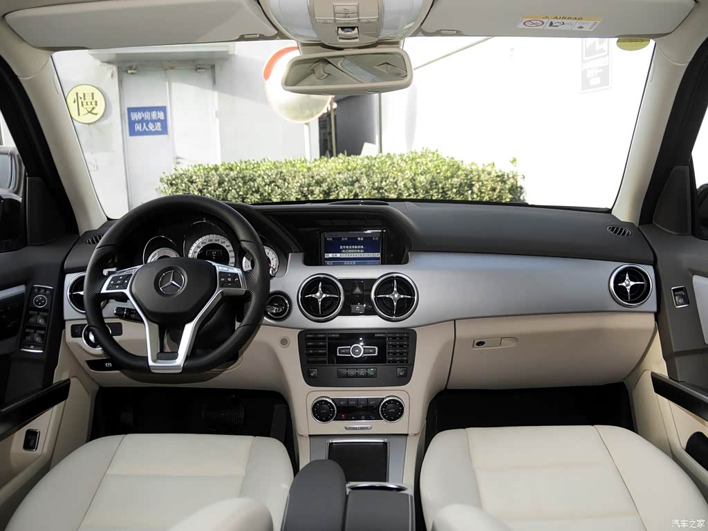北京奔驰 奔驰glk级 2015款 glk 260 4matic 时尚型 极致版
