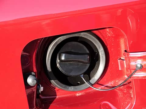 2015�� 2.0T ���ʰ�