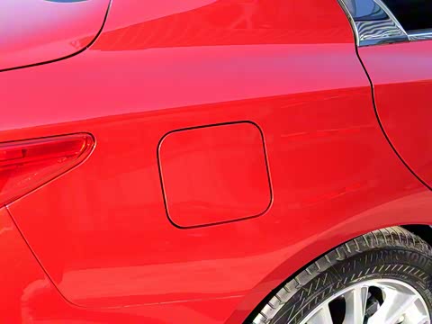 2015�� 2.0T ���ʰ�