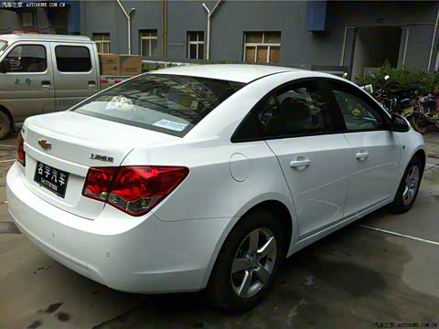 2013�� 1.6L SE MT