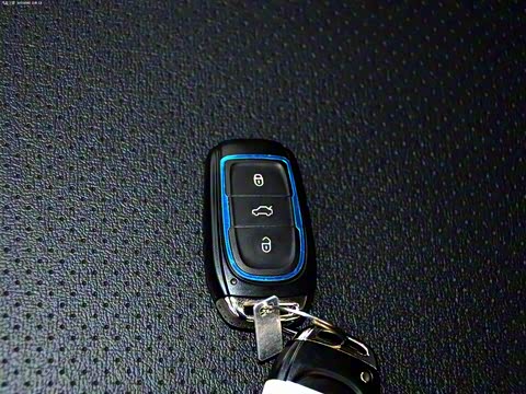 2014�� 1.5L �ֶ�������