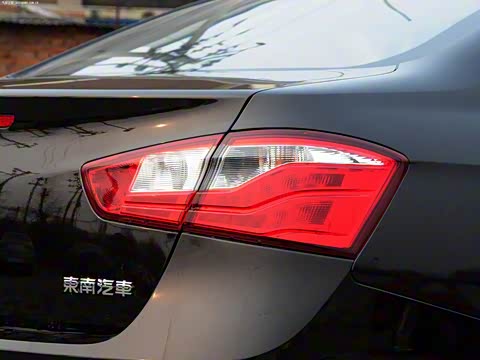 2014�� 1.5L �ֶ�������