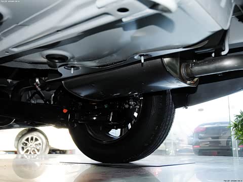 2014�� 1.6L MT GLS