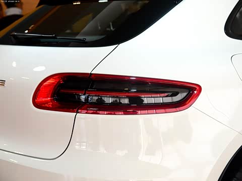 2014�� Macan S 3.0T