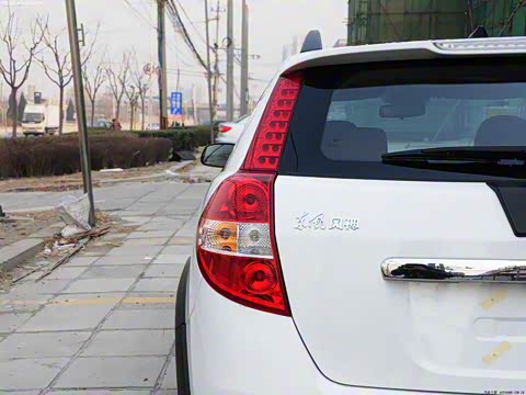 2013�� CROSS 1.6L �ֶ�������