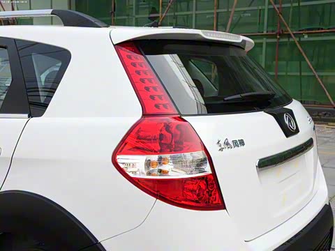 2013�� CROSS 1.6L �ֶ�������