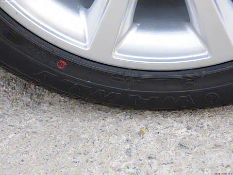 2013�� CROSS 1.6L �ֶ�������