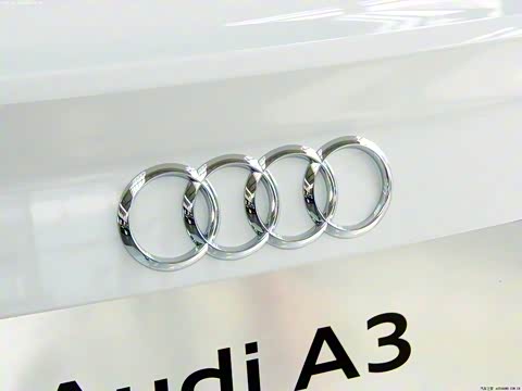 2014�� Limousine 40 TFSI S line ������