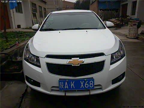 2013�� 1.6L SE MT