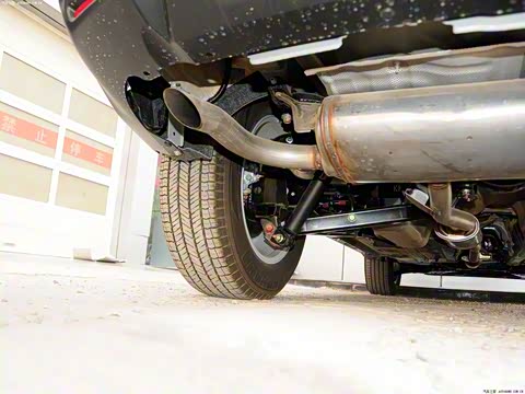 2014�� 2.0L CVTʱ�а� 2WD