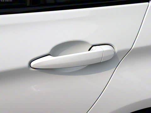 2014�� 328i M�˶���