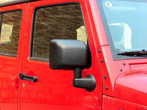 2014�� 3.0L Sahara ���Ű�