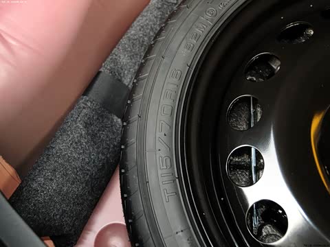 2014�� 1.6L SL�������� AT