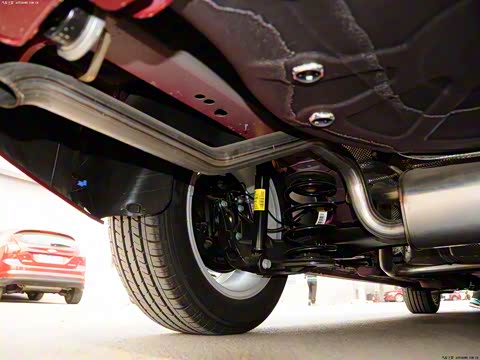 2014�� 1.6L SL�������� AT