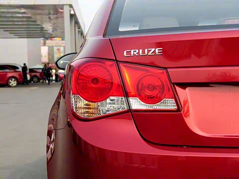 2014�� 1.6L SL�������� AT