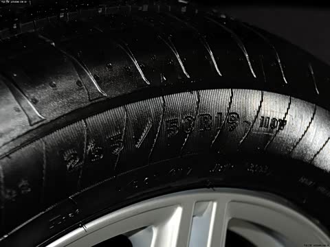 2014�� Cayenne Platinum Edition 3.0T