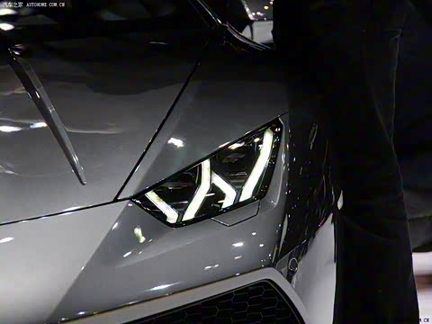 2014�� LP 610-4