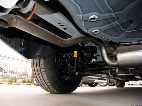 2013�� 1.6L SL MT