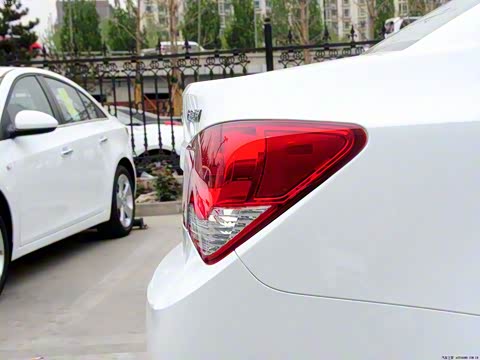 2013�� 1.6L SL MT