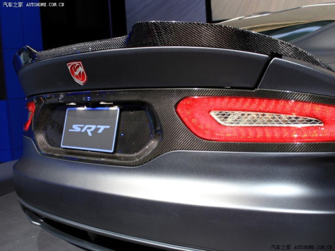 2014 8.4L SRT GTS Anodized Carbon