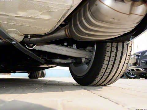 2014�� Sportback 45 TFSI���а�