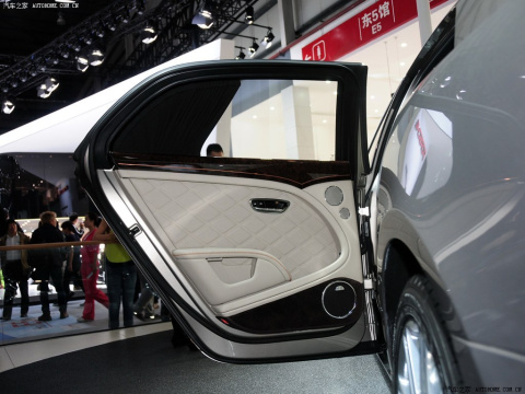 2014 6.8T Hybrid Concept