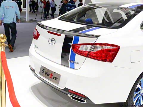 2015�� 1.5L �ֶ���ʿ��